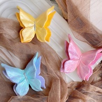 Diffuseur de parfum pour voiture, clip de ventilation unique fait main en alliage moderne, papillon scintillant en cristal, décoration intérieure