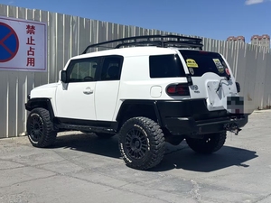 Nuevo para Toyota <span class=keywords><strong>FJ</strong></span> <span class=keywords><strong>Cruiser</strong></span> SUV caja de cambios automática cámara trasera asientos de cuero dirección izquierda aleación de aluminio portaequipajes R20 neumático Gas - Product Image 5