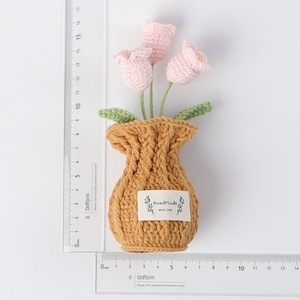 Bouquet di Fiori Intrecciati a Mano per Decorazioni di Feste di Laurea, Girasoli e Gigli Personalizzabili in Colore, Dimensioni e Stile - Product Image 6