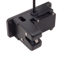 Dispositif de verrouillage de batterie pour trottinette électrique à mobilité partagée, alimenté par IoT, avec armoire de batterie interchangeable et verrou.