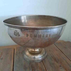 Seau à glace à étrier en argent pour bouteille de bière Seau à glace à champagne de luxe en argent avec pieds - Product Image 1