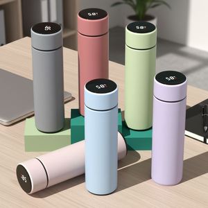 Gourde isotherme intelligente en acier inoxydable de 17 oz avec affichage de la température LED et infuseur à thé pour adultes - Product Image 3