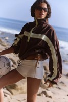 Veste de sport pour femme avec logo personnalisé OEM, légère, coupe-vent, avec bordure blanche, pour la course à pied, vente en gros