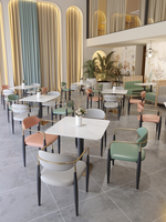 Tables rondes et carrées en pierre frittée en acier inoxydable Mobilier minimaliste de luxe léger pour hôtels, restaurants, salons de thé