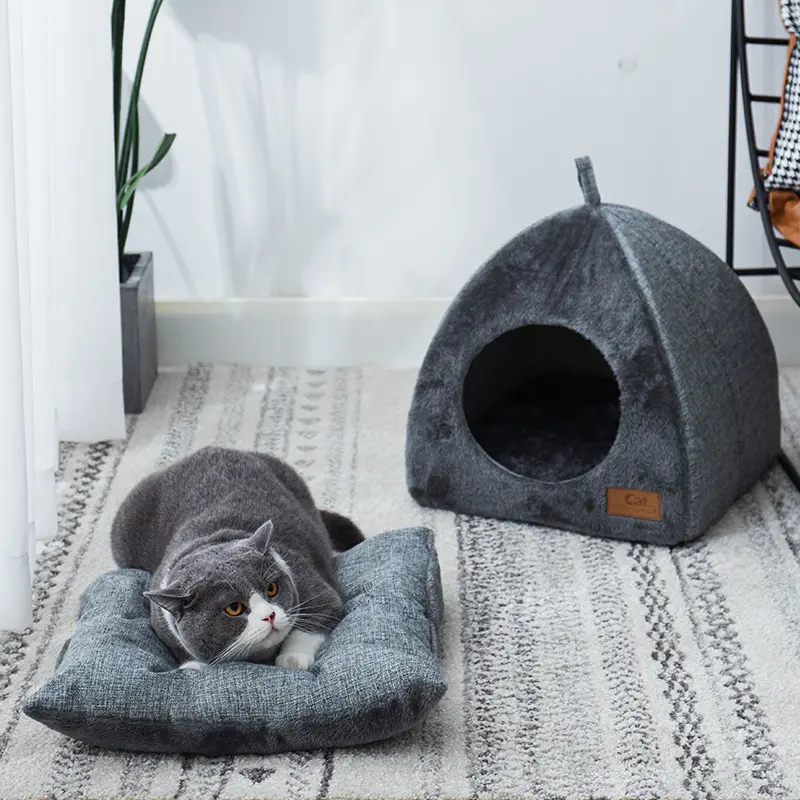 卸売折りたたみ式猫の巣ベッドマット暖かい北極ベルベット三角形全天候型犬小屋ソフトペット猫ベッドハウス