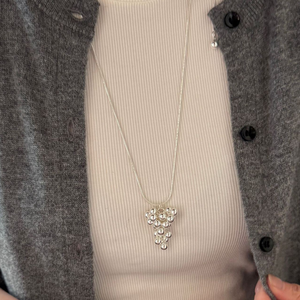 Collier en métal de forme irrégulière, chaîne ornée de perles, collier à pétales de cristal - Product Image 6