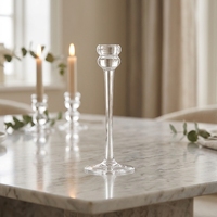 Transparenter Acryl-Kerzenständer Hohe Tischdekoration Mehrköpfige Kandelaber Hochzeits-Kerzenhalter für Restaurant-Haupttisch-Dekoration