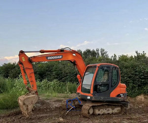 รถขุด Doosan DX80 มือสองคุณภาพสูง รุ่นปี 2024 แบบตีนตะขาบ ราคาถูกในเกาหลี พร้อมเครื่องยนต์ ปั๊ม และเกียร์ - Product Image 1
