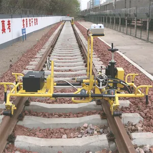 סין עשה חדש סוג מסלול רכבת מטחנת מכונות רכבת בניית BYD טסלה סוללה ליתיום רכבת מכונת גריסה