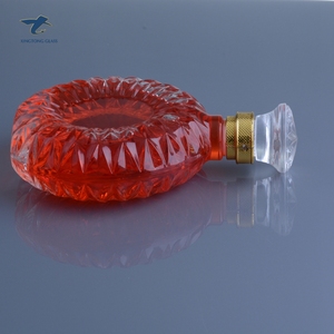 Venta al por mayor de la fábrica exquisito grabar de alta capacidad botella de Brandy con cristal tapa - Product Image 5