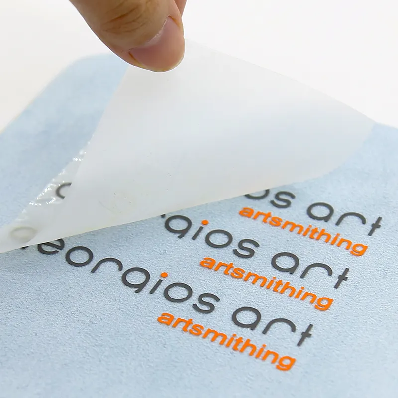 맞춤형 열 프레스 의류 라벨 태그 로고 실리콘 인쇄 고무 3D 양각 실리콘 열 전달 라벨 의류 티셔츠 용