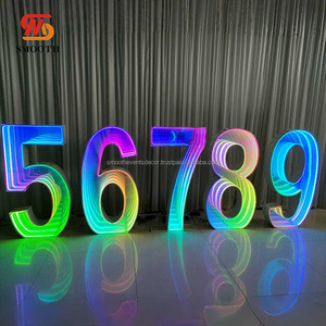 Luz LED SMOOTH 0 a 9 Infinite Abyss Vision con letras y números RGB, números arábigos iluminados para decoración de fiestas - Product Image 1