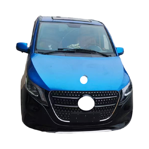 Kit Carrozzeria con Paraurti, Fari Posteriori e Cofano Decorati con Stelle per <span class=keywords><strong>Mercedes</strong></span> Benz <span class=keywords><strong>Viano</strong></span> 2004-2015, Aggiornamento 2024 - Product Image 4