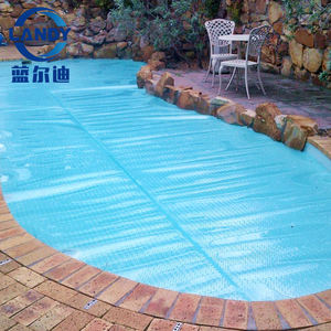 Landy Couverture solaire à bulles en PE certifiée CE Couverture de <span class=keywords><strong>piscine</strong></span> solaire anti-poussière résistante aux algues pour piscines <span class=keywords><strong>hors</strong></span> <span class=keywords><strong>sol</strong></span> - Product Image 5