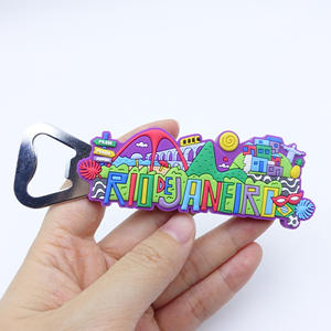 Abridor de Botellas Magnético Promocional Personalizado al por Mayor, Abridor de Botellas de Goma para Cerveza, Recuerdos, Gadgets, Abridor de Botellas de PVC Suave, Imán para Refrigerador - Product Image 1