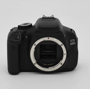 La DSLR classique pour débutants — Légère, facile à utiliser, résultats époustouflants ! - Product Image 1