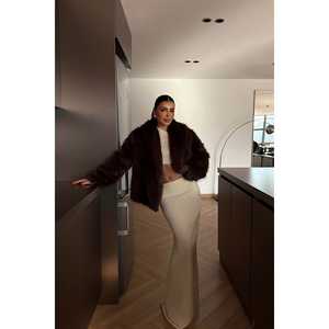 Abrigos de Piel Sintética Inspirados en el Café Amargo para Mujer - Product Image 2