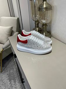 Chaussures de sport plates en cuir décontractées de haute qualité, de marque classique, conçues sur mesure, avec strass, élégantes et luxueuses, pour hommes - Product Image 3