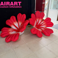 Décoration de printemps : Fleur gonflable rouge
