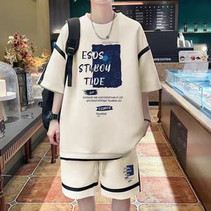 Support de personnalisation d'un article T-shirt imprimé à la mode gaufré et décontracté Short Ensemble deux pièces Trendy Cool T-shirt à manches courtes - Product Image 3