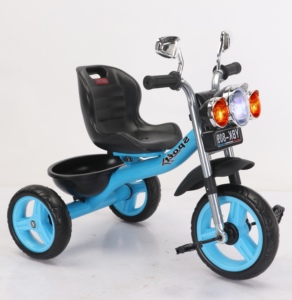 Offre Spéciale bébé <span class=keywords><strong>Tricycle</strong></span> équipé siège arrière enfants tout-petits <span class=keywords><strong>Tricycle</strong></span> vélo enfants lumières musicales <span class=keywords><strong>Tricycle</strong></span> - Product Image 4