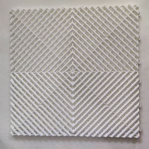 Baldosas de HDPE Antifatiga para Piso de Garaje, Alta Capacidad de Carga, Resistentes a Químicos, Fáciles de Limpiar, para Taller de Reparación de Automóviles - Product Image 4
