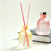 Nouvel Arrivage – Diffuseur d'Arômes Haut de Gamme Sans Flamme en Verre pour Intérieur – Bouteille de Diffusion à Bâtonnets – Rafraîchisseur d'Air Longue Durée – Parfum Durable