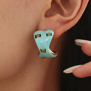 Pendientes de acero inoxidable a la moda de la industria pesada, accesorios de esmalte que no se desvanecen, peso de fundición de Color Popular al por mayor - Product Image 1