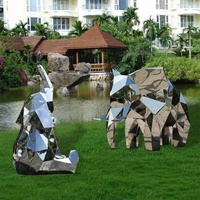 Statue d'éléphant indien grandeur nature moderne en acier inoxydable poli miroir, soudée, plaquée argent, surface géométrique 3D