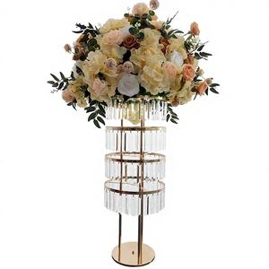 Support à gâteau moderne de haute qualité en acier inoxydable à 4 niveaux avec cristaux suspendus, taille personnalisable pour les événements de mariage - Product Image 1