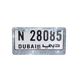 Convient à tous les modèles <span class=keywords><strong>de</strong></span> voitures Porte-plaque <span class=keywords><strong>d</strong></span>'<span class=keywords><strong>immatriculation</strong></span> <span class=keywords><strong>de</strong></span> voiture en diamant Luxe haut <span class=keywords><strong>de</strong></span> gamme - Product Image 1