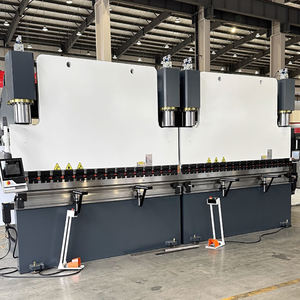 Presse plieuse CNC 12000mm 6000mm 600T 400T 500T pour <span class=keywords><strong>lampadaire</strong></span> avec 10mm 12mm 8mm 6mm SS MS CS Panneaux en aluminium et en acier galvanisé - Product Image 1