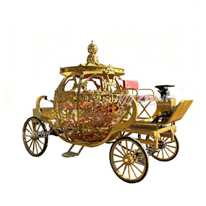 Chariot de balade électrique doré en forme de citrouille Cendrillon, alimenté par batterie, pour hôtels, centres de villégiature et accessoires de mariage - Product Image 1