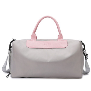 Bolsa Deportiva de Lujo Ligero con Etiqueta de Cuero en Contraste, Capa de Tela Resistente al Agua, Bolsa de Almacenamiento para Estudiantes con Separación para Artículos Secos y Húmedos - Product Image 2