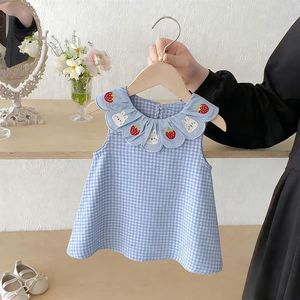 Vestito Estivo a Quadri con Fragole per Bambine, Stile Mori Girl, Super Carino da Principessa, Nuovissimo Stile Fresco per Neonate 2026 - Product Image 1