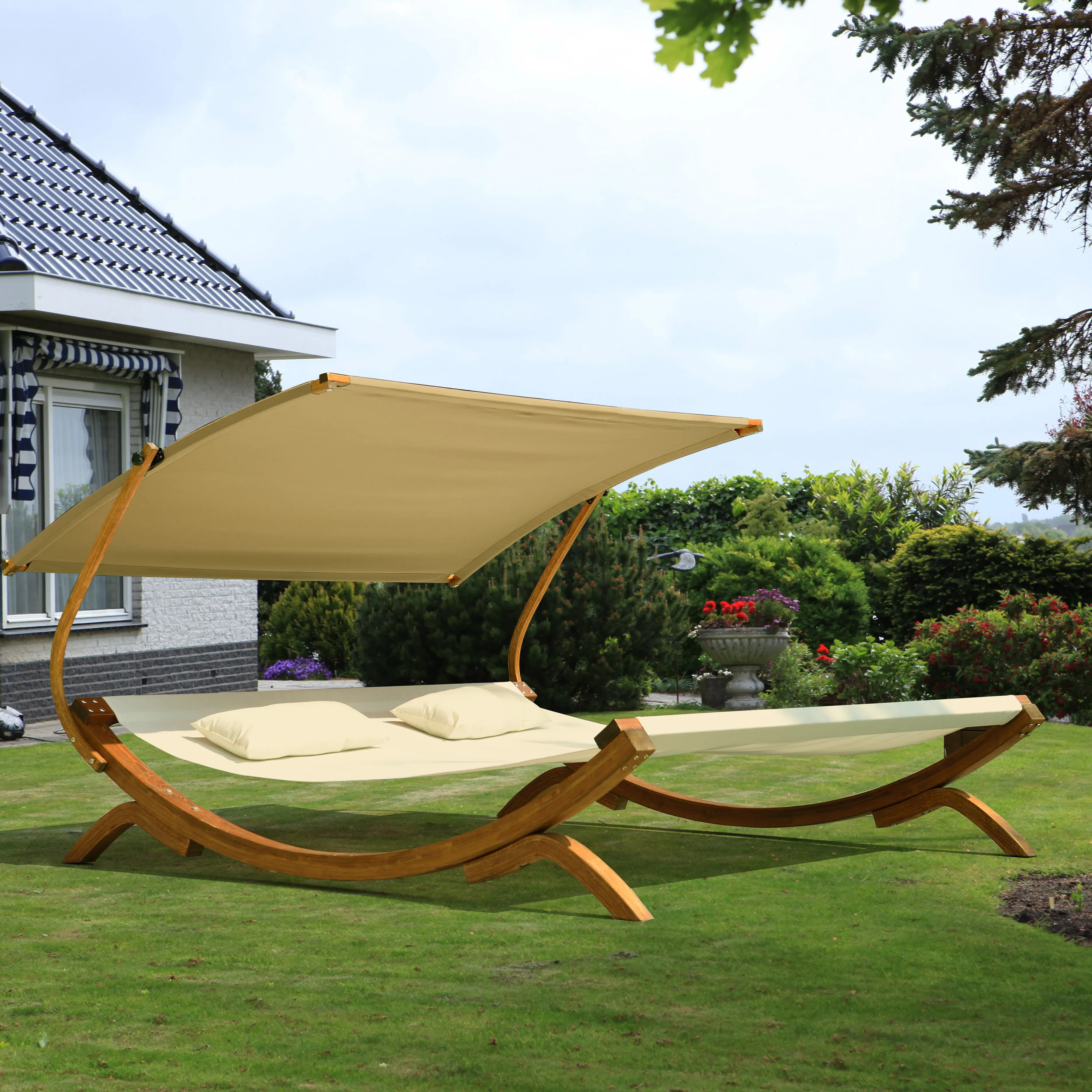 Cama solar doble de madera, calidad garantizada, precio adecuado