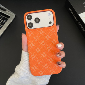 Funda Magnética de Fibra de Carbono para Teléfono Móvil, Diseño Floral, para iPhone 17 16 15 Pro Max Ultra, Cubierta Trasera Magnética TechWoven - Product Image 1