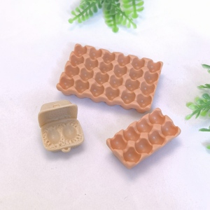 Caja de Huevos en Miniatura de Resina, 24 Huevos en Bandeja, Figuras de Comida en Miniatura para Muñecas y Juguetes - Product Image 1
