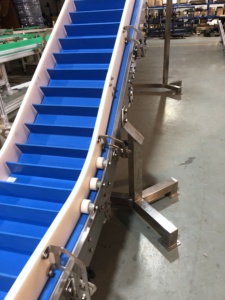 Kolay su temiz eğimli bant konveyör gıda sınıfı mavi PU bant konveyör toplu gıda konveyör için - Product Image 4