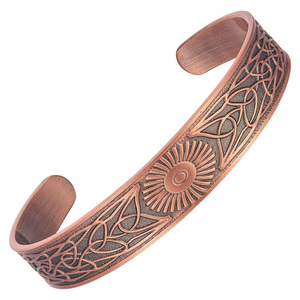 Pulseras Elegantes Vintage con Flores Talladas, Estilo Celta, Nudos de Cobre, Ajustables, para Regalo - Product Image 1