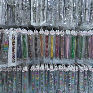 Fornitore di Gioielli Placcati <span class=keywords><strong>Oro</strong></span> CM, <span class=keywords><strong>Bracciale</strong></span> in <span class=keywords><strong>Oro</strong></span> Bianco <span class=keywords><strong>con</strong></span> Zirconi, Design alla Moda <span class=keywords><strong>con</strong></span> <span class=keywords><strong>Pietre</strong></span> <span class=keywords><strong>Colorate</strong></span> a Forma di Cuore e Goccia d'Acqua per Donna - Product Image 6