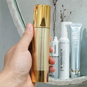 Sang Trọng Mỹ Phẩm Không Có Không Khí Bơm Chai 15Ml <span class=keywords><strong>30Ml</strong></span> <span class=keywords><strong>50Ml</strong></span> Đôi Tường Trắng Huyết Thanh Chai Với Frosted Kết Thúc Bơm Lại Nhựa - Product Image 2