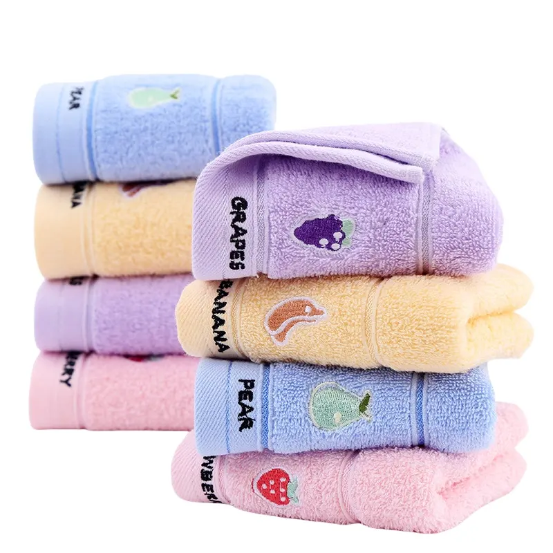 सुंदर कढ़ाई, हाथ तौलिया, चेहरे तौलिया के साथ बच्चों के लिए थोक नरम अवशोषक बेबी तौलिया शुद्ध सूती तौलिए