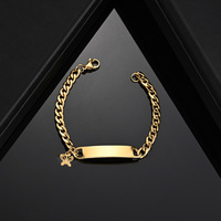 Bracelet Noms Personnalisés Sur Mesure Acier Inoxydable pour Femmes Hommes Pendentif Papillon Étoile Joncs Plaqué Or pour Couple
