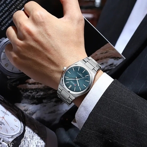 CURREN 8439 Orologi al Quarzo alla Moda per Uomo Design Semplice Impermeabile Cinturino in Acciaio Inossidabile Orologio da Polso Maschile per Tempo Libero e Affari - Product Image 4