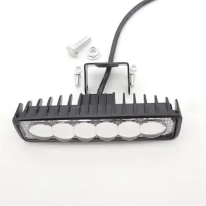 Lampe de travail à Led pour pelle personnalisée, lampe de conduite tout-terrain, barre de lumière à led blanche, spot de faisceau pour SUV, voiture, camion, auto