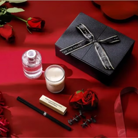 Vente chaude noir blanc décoration d'hôtel maison parfum personnalisé bougie parfumée ensemble de diffuseur de roseau