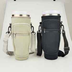 Housse de transport personnalisée en néoprène pour gobelet de 40 oz, sac de transport pour bouteille d'eau, accessoires pour tasses avec bandoulière réglable – Vente en gros - Product Image 3