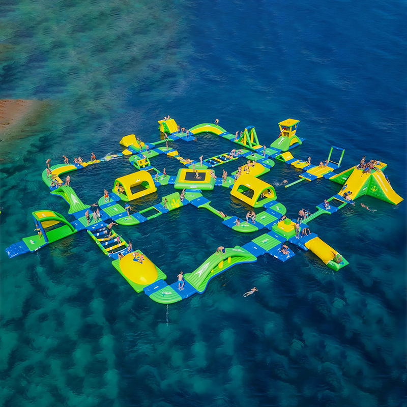 Custom Aquatic Inflatable Obstacles Floating Amusement