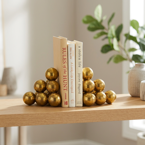 Juego de 2 sujetalibros metálicos con acabado dorado en forma de bola AK Brass, sujetalibros decorativos personalizados para habitación, biblioteca y decoración de estanterías - Product Image 3